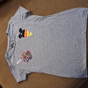 Disney Mickey Mouse Ice Cream Cone Small Short Sleeve T- Shirt + keychain